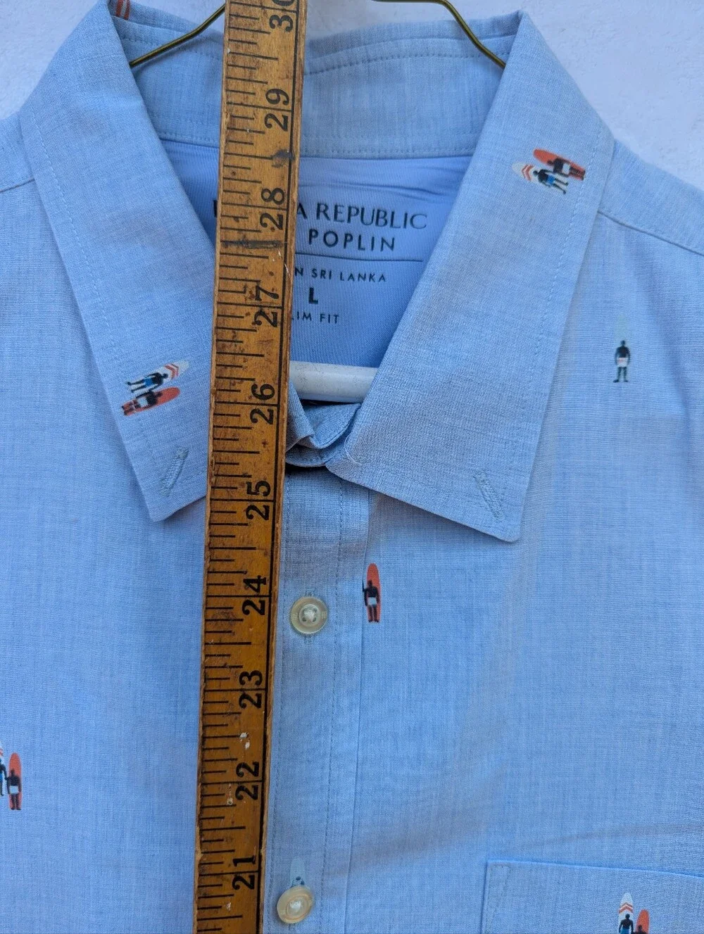 Banana Republic Light Blue Poplin Shirt with Surf Print L